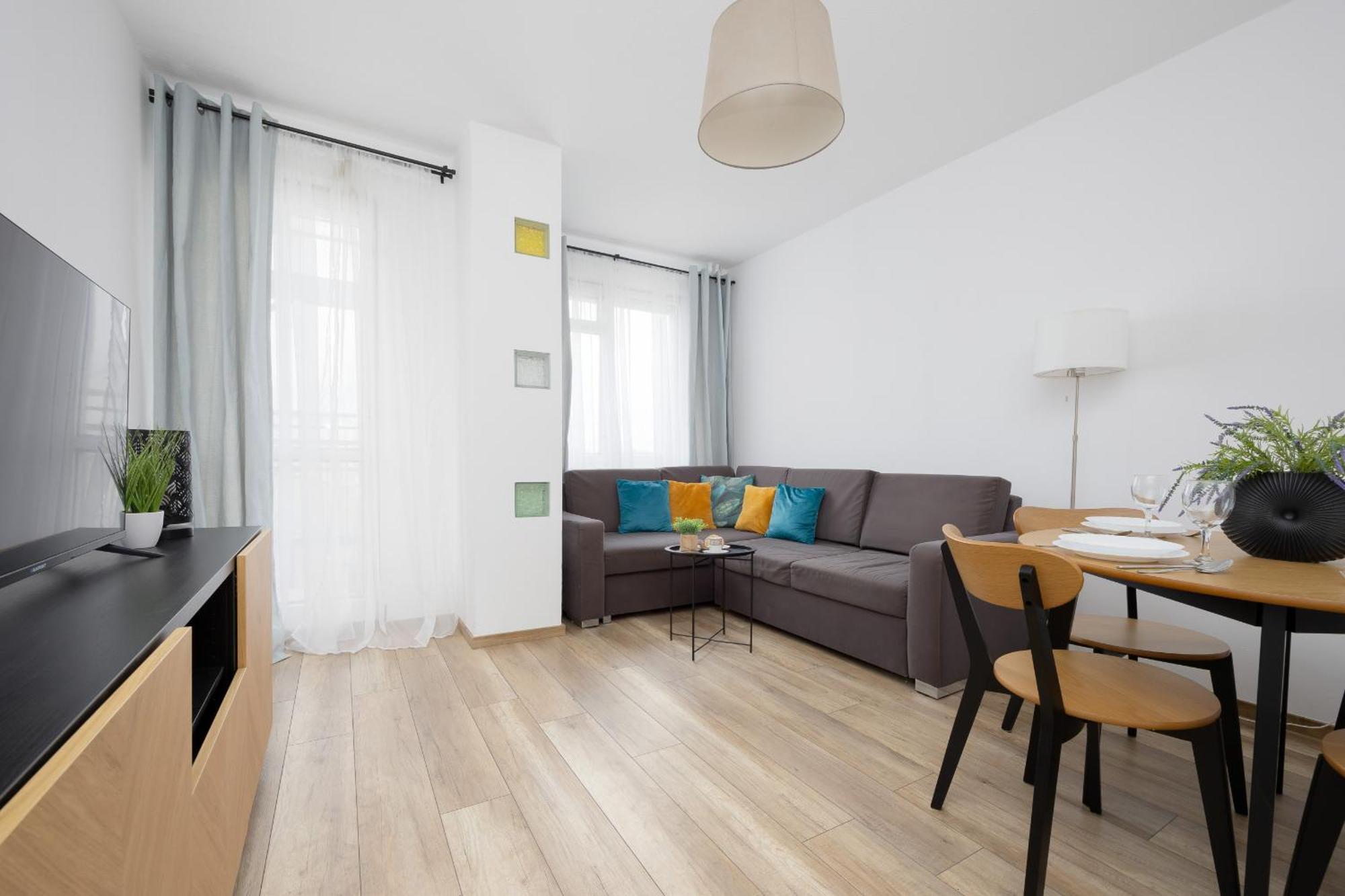 Modern Near Airport Wlochy By Renters Apartament