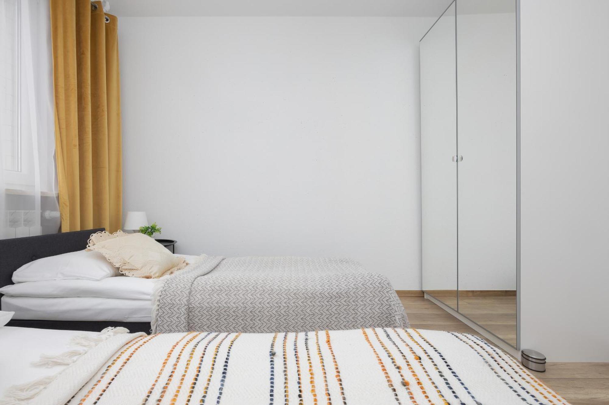 Modern Near Airport Wlochy By Renters * Warszawa